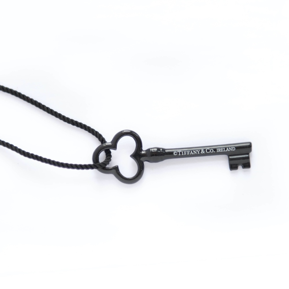 TIFFANY & CO BLACK BONE TREFOIL KEY NECKLACE